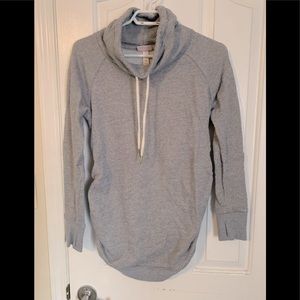 Maternity sweater in glittery gray. Super flattering and comfy. Size xs
